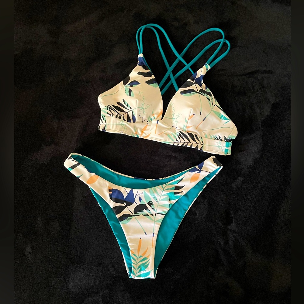 Cupshe swimsuit